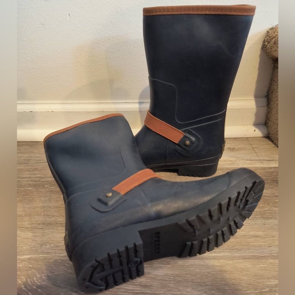 Sperry top spider boots